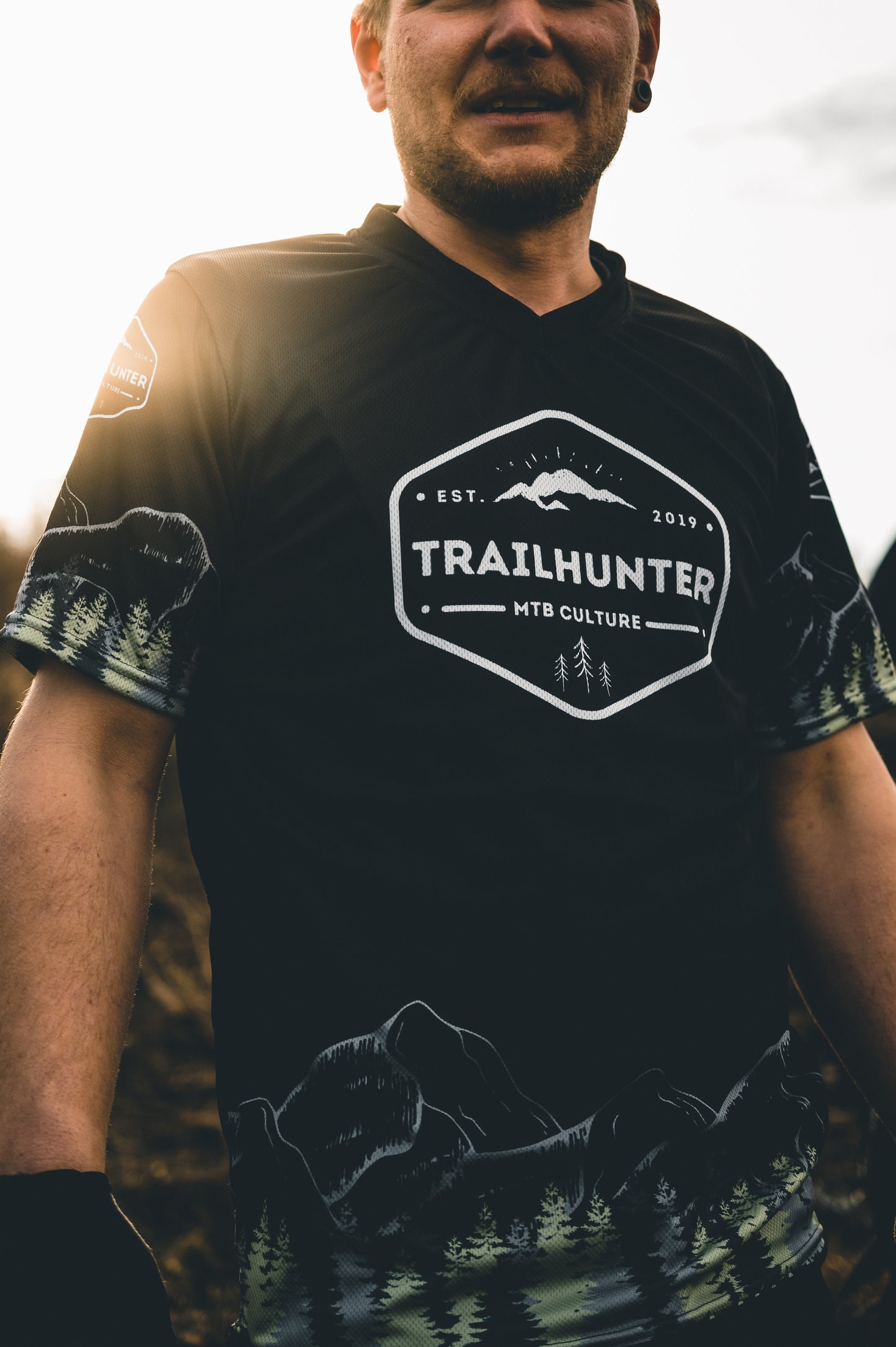 Trailhunter Mtb Trikot trees n Mountains schwarz grau grün 