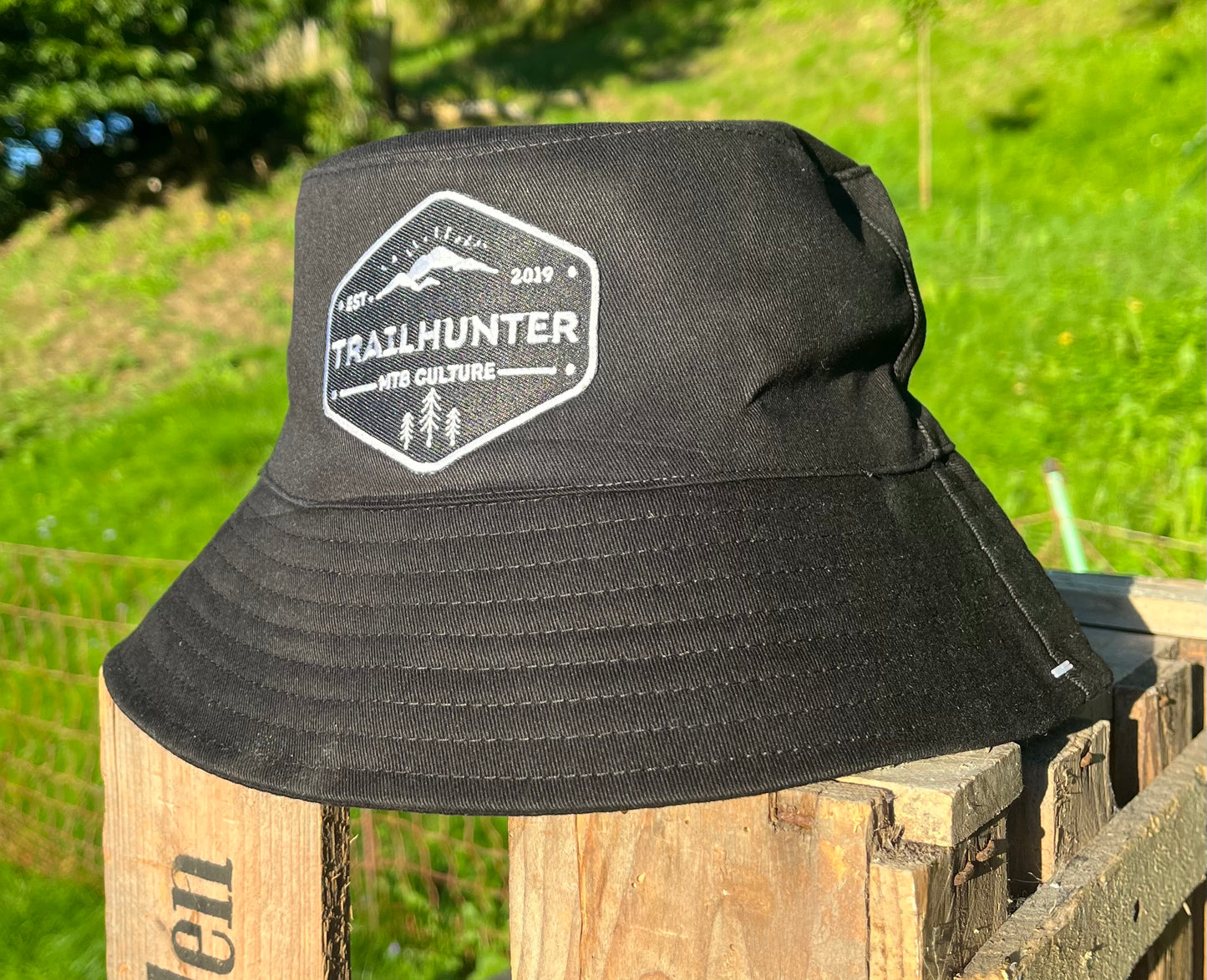 Trailhunter MTB Fischerhut schwarz , Sonnenschutz zum Wandern oder neben der Strecke